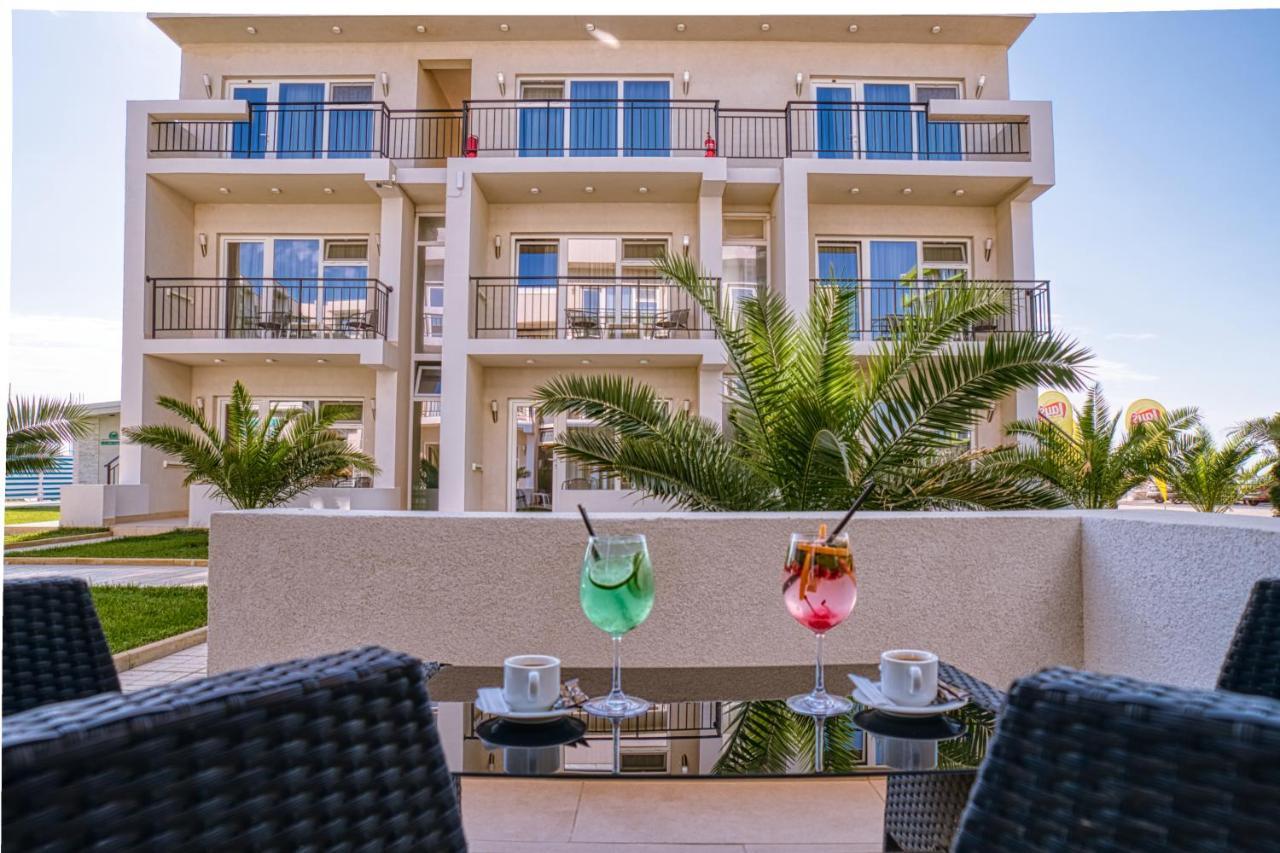 Sammos Beach Resort Năvodari Kültér fotó